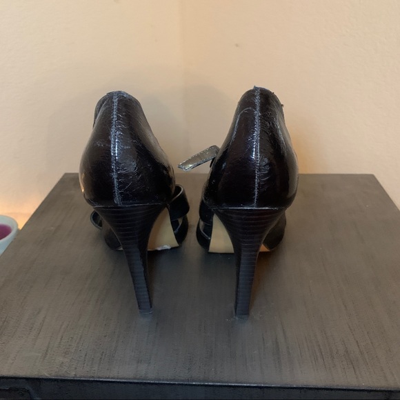 Black Sandal by Tahiti - Picture 2 of 4